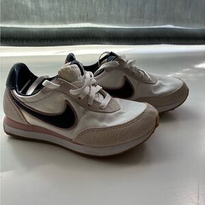 Nike White and Black Running Shoes